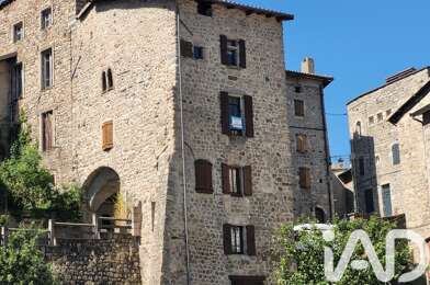 Maison 9 pièces 121000 €