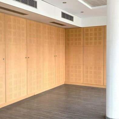 Bureau 3 pièces 115000 €