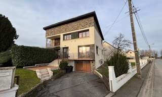 Maison 8 Pièces 186 m² à vendre à Attigny (08130)