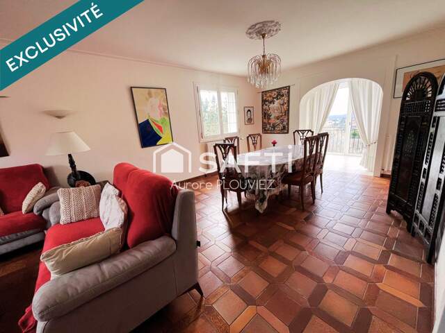Maison familiale avec vue exceptionnelle — photo du bien