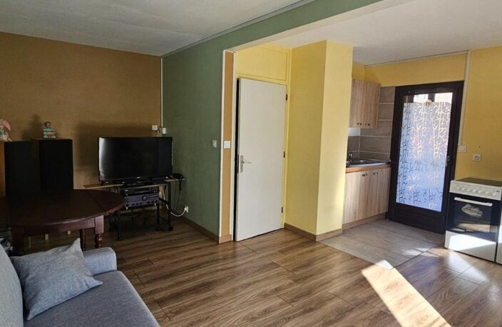 T2 AVEC GARAGE — photo 2