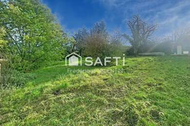Terrain  221000 €
