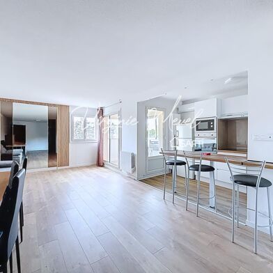 Appartement 4 pièces 1500 €