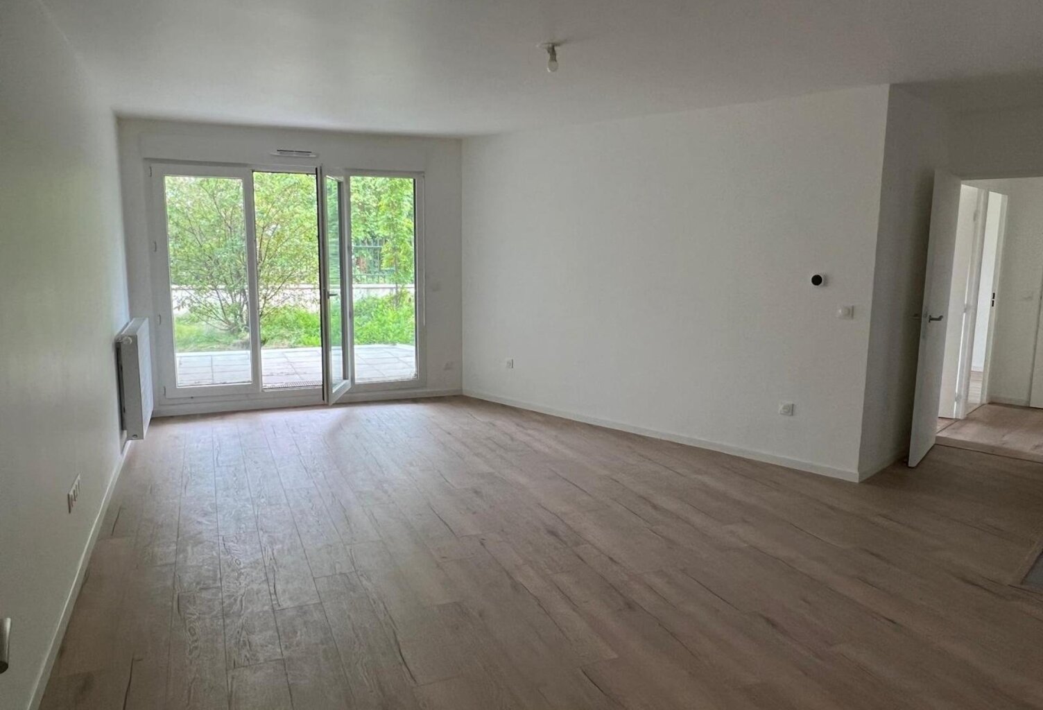 Un appartement neuf dans un écrin de verdure + 2 parkings — photo 1