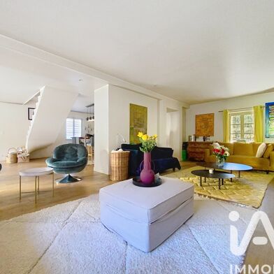 Maison 8 pièces 875500 €