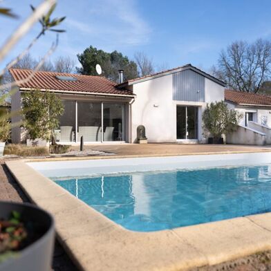 Maison 8 pièces 431730 €