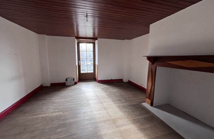 Maison de bourg de 4 pièces principales — photo 3