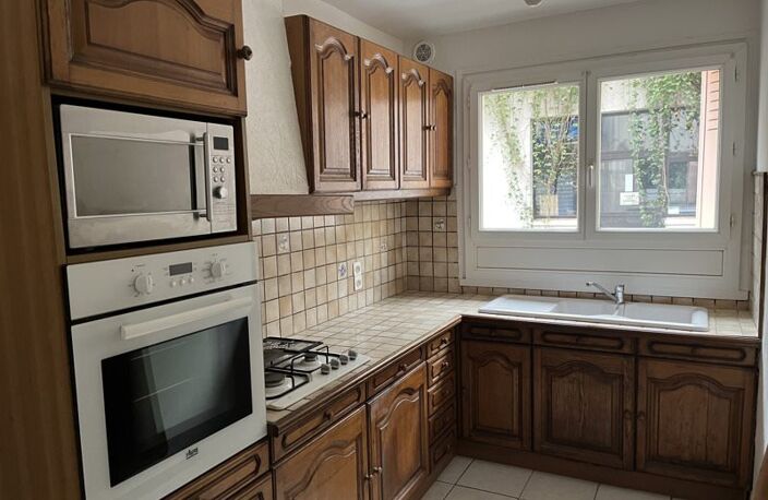 Vente appartement 4 pièces 57 m² Béziers (34500) — photo 2
