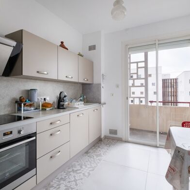 Appartement 2 pièces 193577 €