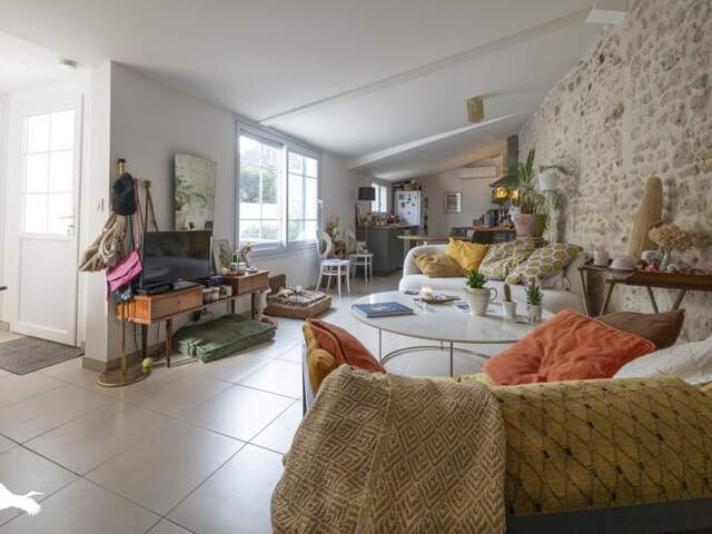 Maison de ville de 4 pièces principales — photo du bien