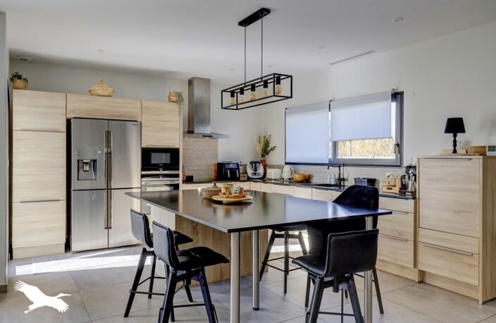 Contemporaine de 5 pièces principales — photo 2