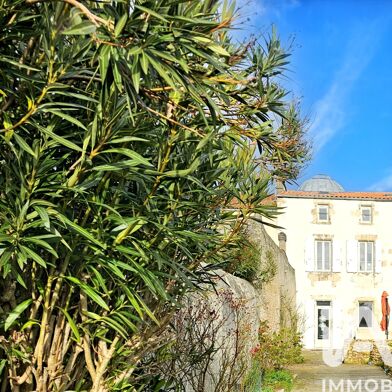 Maison 8 pièces 524000 €