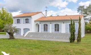 Maison 6 Pièces 192 m² à vendre à Hourtin (33990)