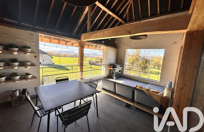 Vente Maison/villa 7 pièces — photo 2