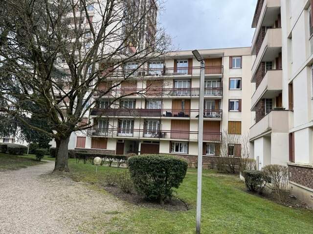 Appartement de 4 pièces principales — photo du bien