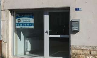 Commerce  44 m² à vendre à Auxerre (89000)