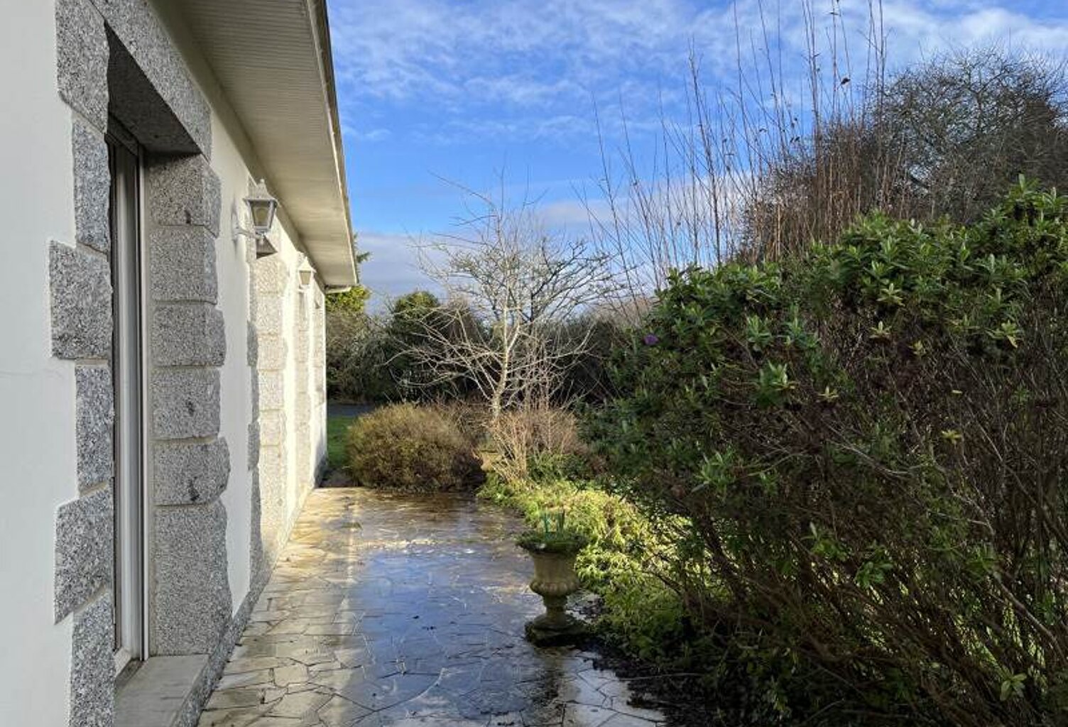 Vente maison 6 pièces 151 m² Gouesnach (29950) — photo 1