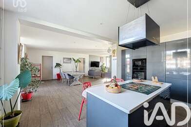 Maison 10 pièces 449000 €