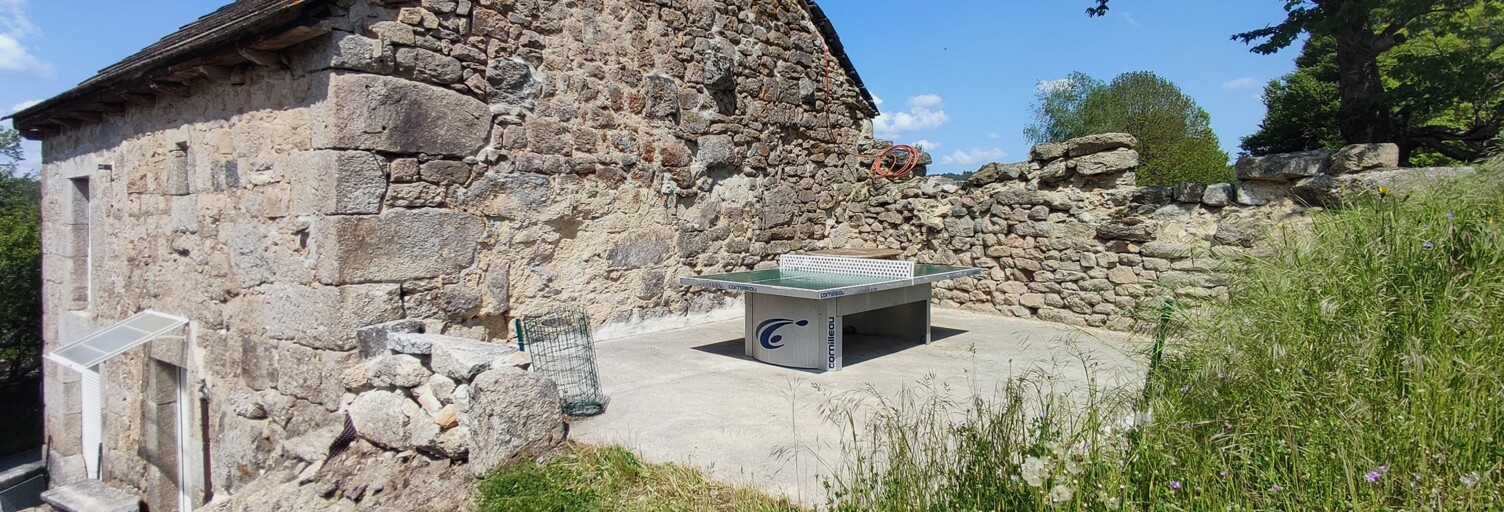 Maison 4 Pièces 85 m² à vendre à Peyre en Aubrac (48130)