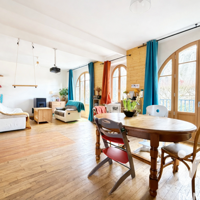 Maison 6 pièces 300000 €