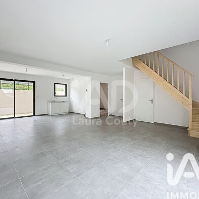 Maison 5 pièces 279900 €