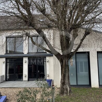 Maison 7 pièces 499000 €