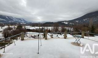 Maison 5 Pièces 150 m² à vendre à La Bâtie-Montsaléon (05700)