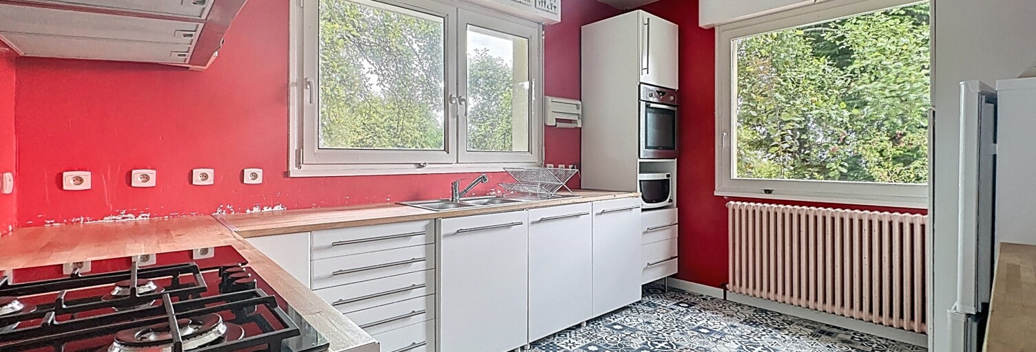 Maison 9 Pièces 185 m² à vendre à Saint-Jacques-sur-Darnétal (76160)