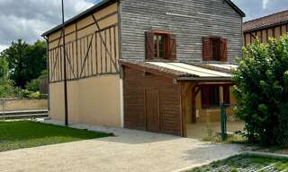 Immeuble  142 m² à vendre à Soulaines-Dhuys (10200)