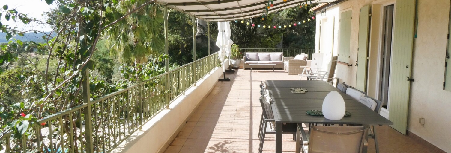 Maison 7 Pièces 160 m² à vendre à Pierrefeu-du-Var (83390)