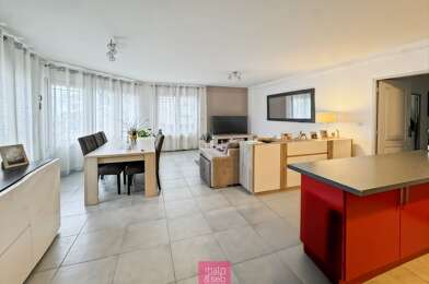 Immeuble  895000 €