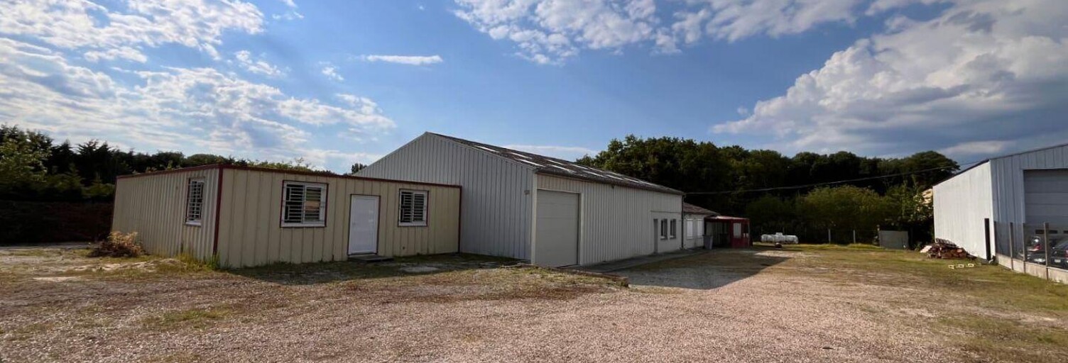 Commerce  526 m² à louer à Nogent-le-Phaye (28630)