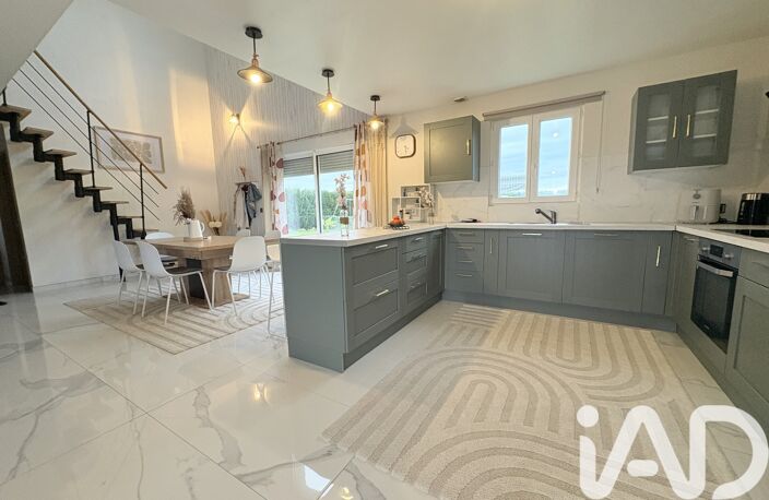 Vente Maison traditionnelle 6 pièces — photo 4