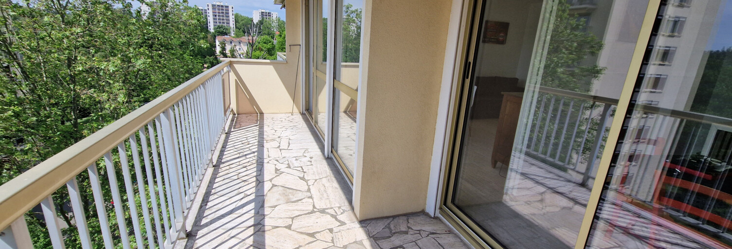 Appartement 5 Pièces 111 m² à louer à Écully (69130)