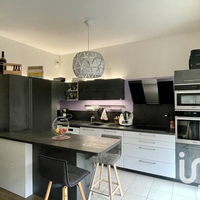 Appartement 4 pièces 374000 €