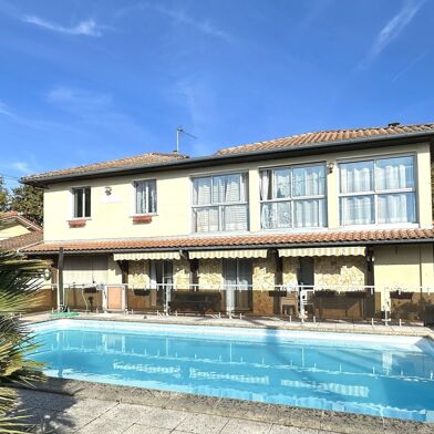 Maison 5 pièces 389000 €