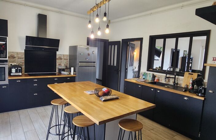 Vente Maison/villa 7 pièces — photo 4
