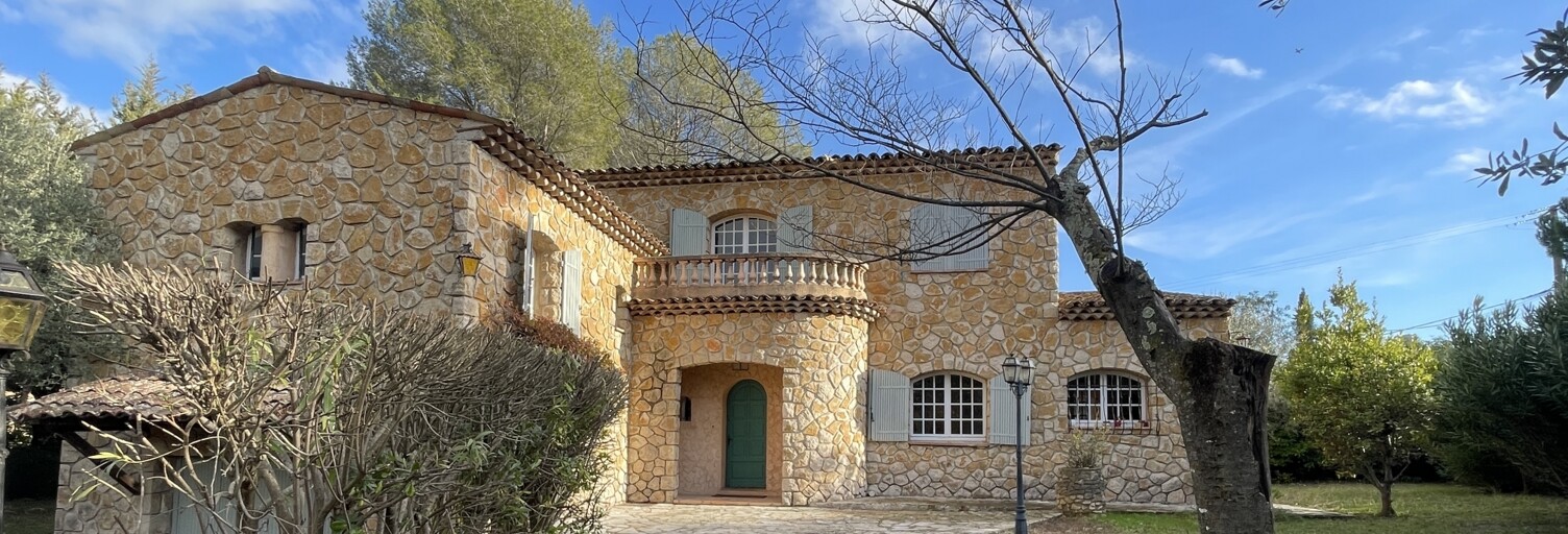 Maison 7 Pièces 180 m² à vendre à Peymeinade (06530)