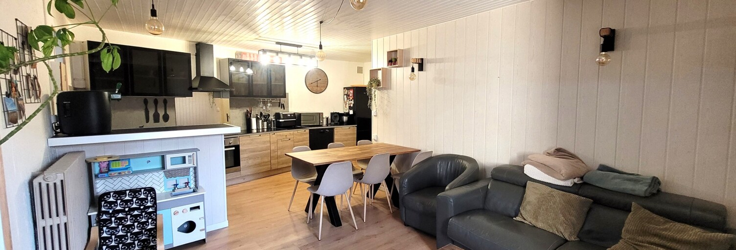 Maison 4 Pièces 73 m² à vendre à Le Chambon-Feugerolles (42500)