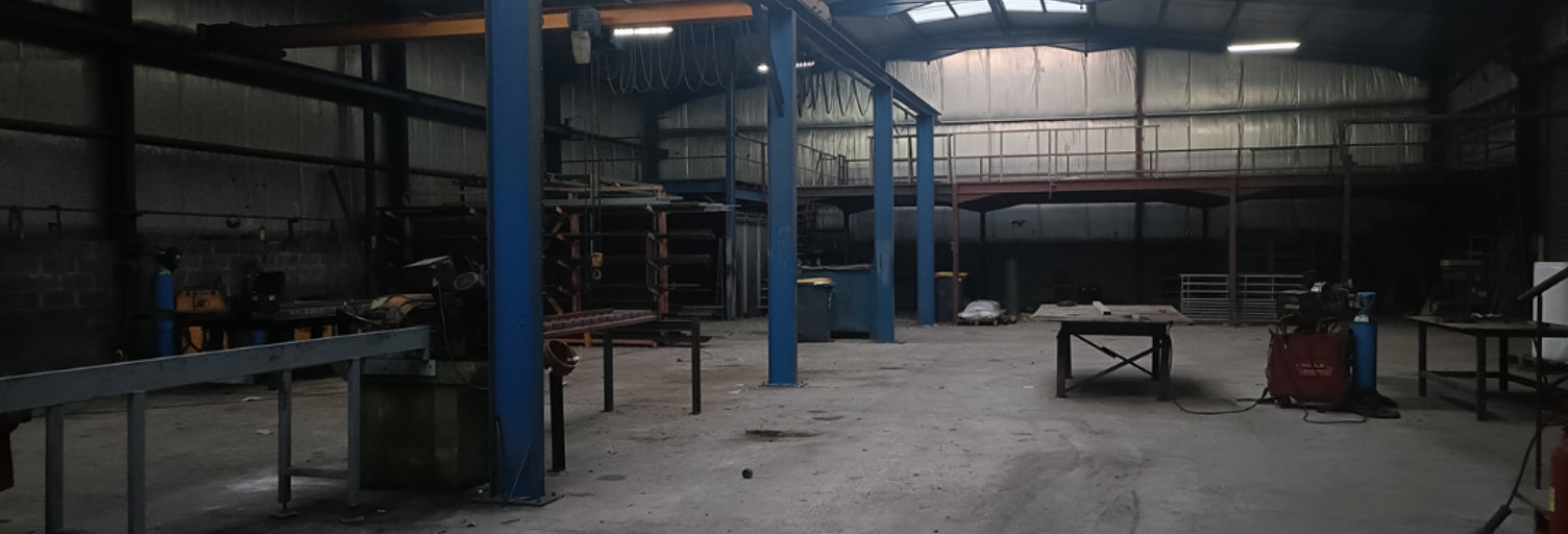 Local industriel  750 m² à louer à Audincthun (62560)