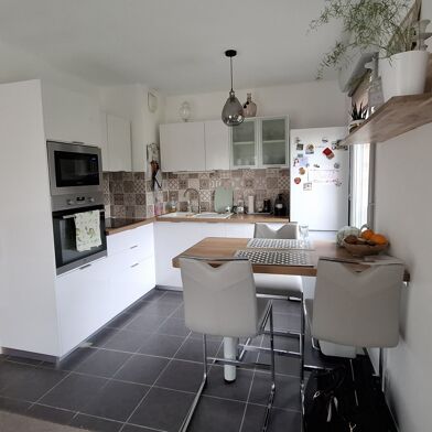 Appartement 3 pièces 174000 €