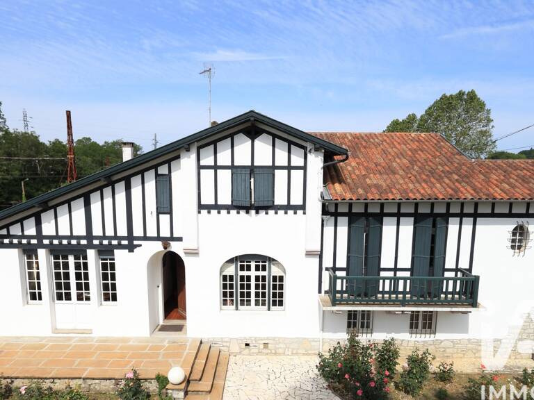 Vente Maison/villa 6 pièces — photo 1