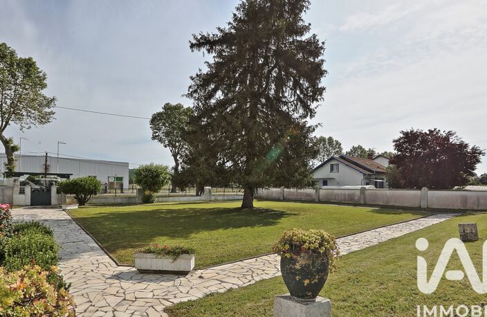 Vente Maison/villa 6 pièces — photo 2