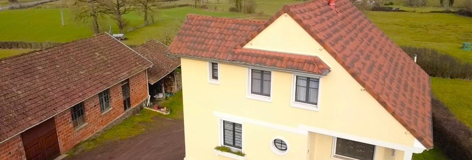 Maison 7 Pièces 130 m² à vendre à Saint-Santin-de-Maurs (15600)