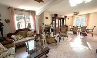 Maison 5 Pièces 128 m² à vendre à Châteauneuf-le-Rouge (13790)