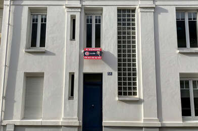 Maison 8 pièces 741900 €