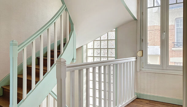 Villa / Maison 8 pièces  à vendre Reims 51100