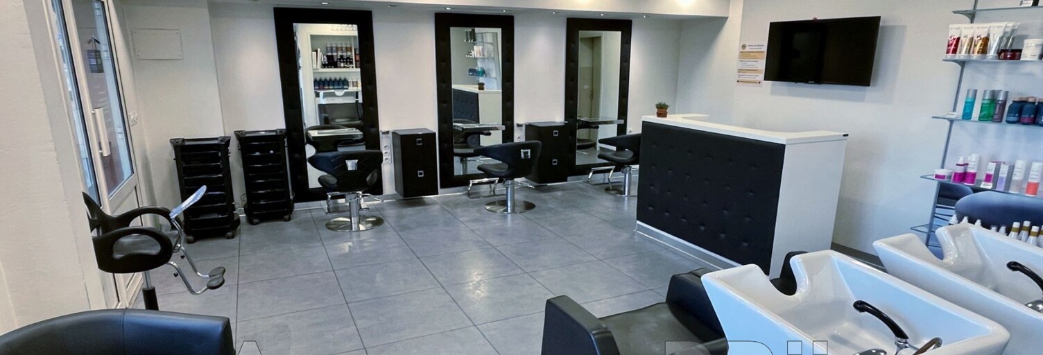 Commerce  50 m² à vendre à Gattières (06510)