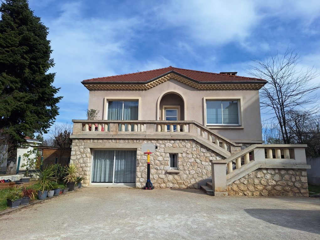 Villa / Maison  T10 à vendre Romans-sur-Isère 26100