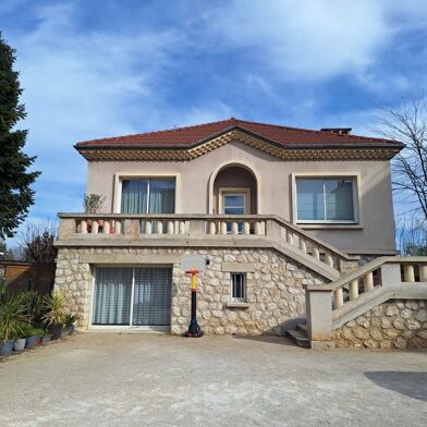 Maison 10 pièces 320000 €